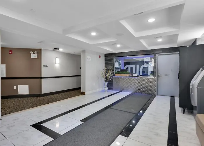 Hotel Mint Jfk Airport